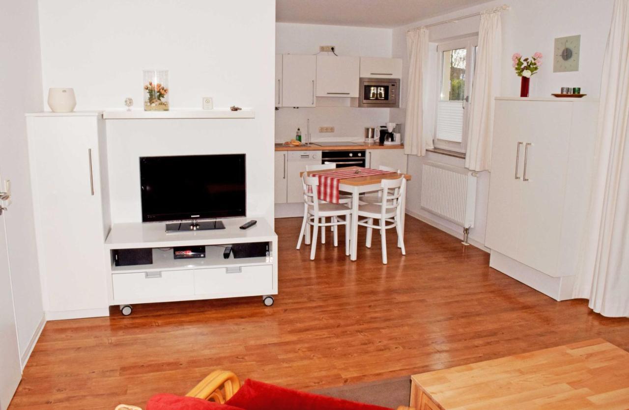 Fewo Mit Balkon Und Strandkorb 03 Sellin  المظهر الخارجي الصورة